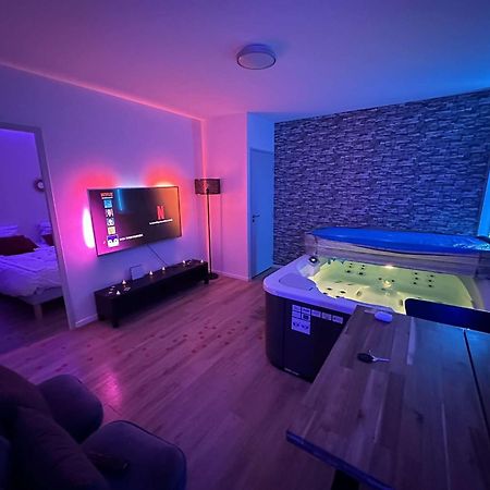 Privatespa Love Room Jacuzzi Privatif Toulouse Dış mekan fotoğraf